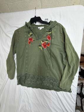 Coldwater Creek Green Floral Embroidered Hoodie Sweatshirt with Lace Hem PXL